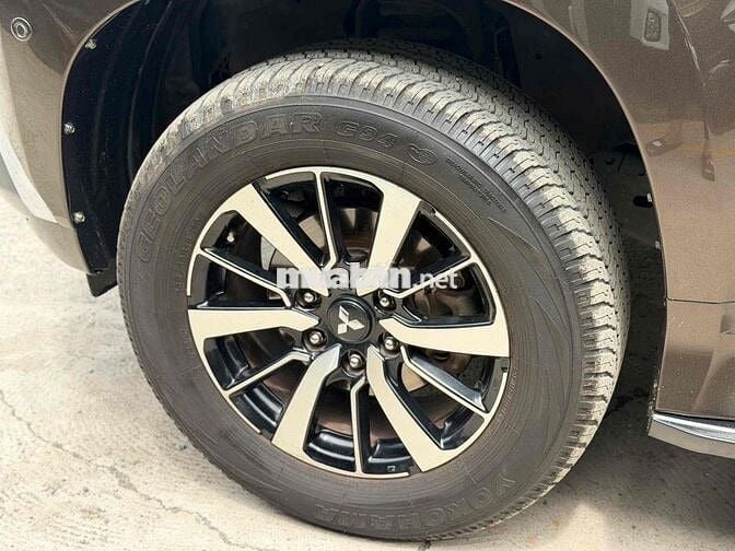 Mitsubishi Pajero Sport 2019 TỰ ĐỘNG ,BẢO HÀNH