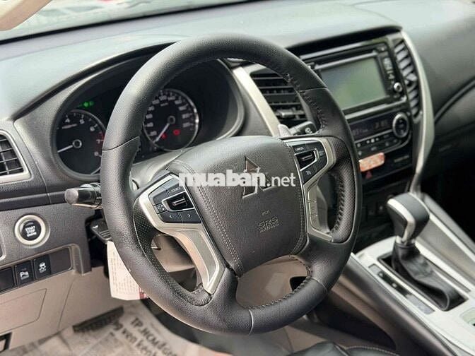 Mitsubishi Pajero Sport 2019 TỰ ĐỘNG ,BẢO HÀNH
