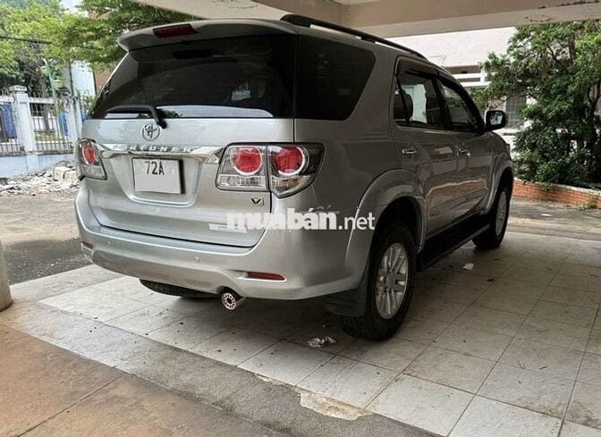 Toyota Fortuner - 2012 số tự động ( mẫu mới )