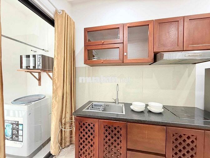 Trống sẵn căn hộ 1 phòng ngủ rộng rãi gần biển