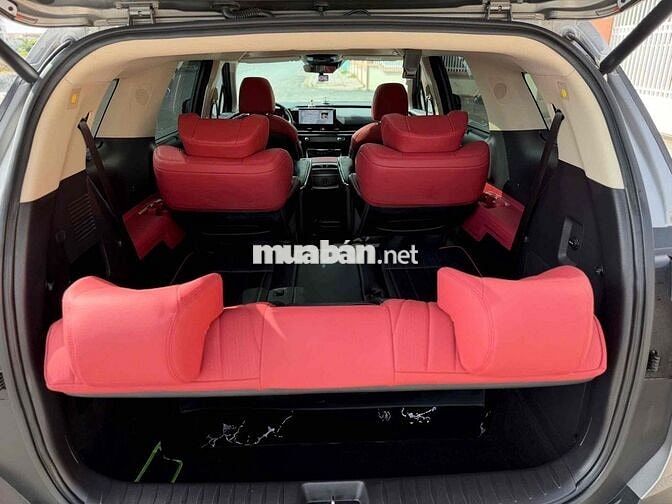 Kia Carnival Signature 2025 Xám 20.000 km