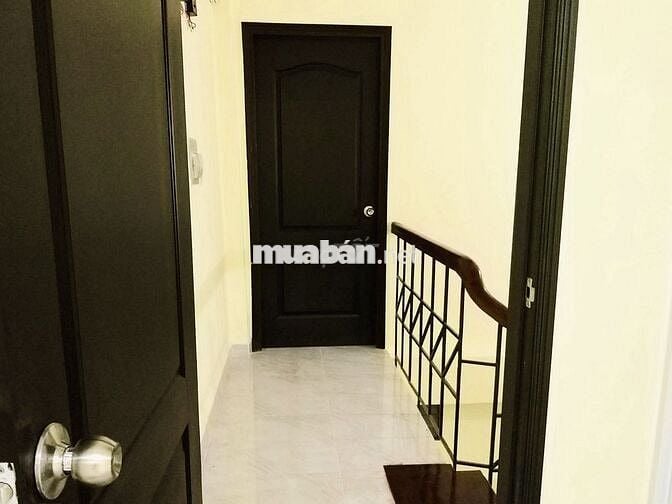 Phòng 25m2 gần cầu Bùi Đình Túy, ven kênh, thoáng mát