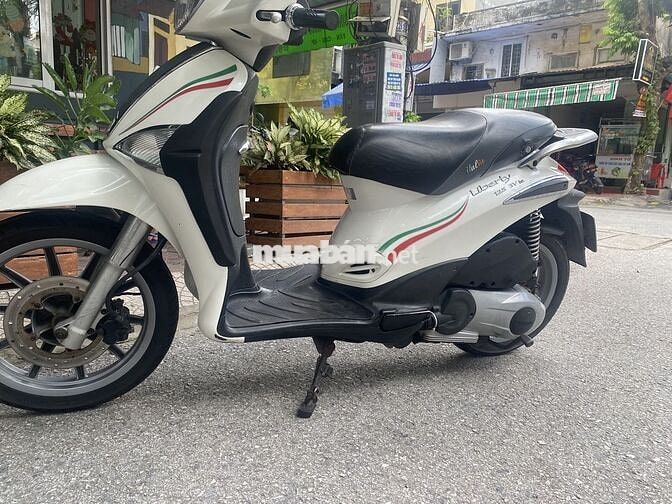Piaggio Liberty 125 3V ie Trắng Kim phun điện tử