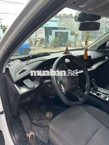MG STD 2025 Trắng Tự động