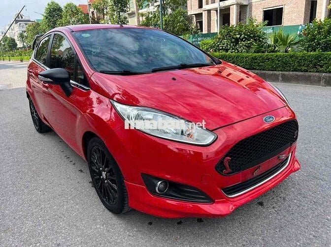 Ford Fiesta 2016 AT