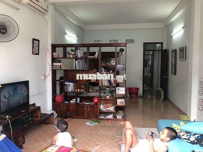 Nhà ngộp giá rẻ 4❌18 3tầng 1/ngắn TTN1 ngay gần trường Nguyễn Thị Định