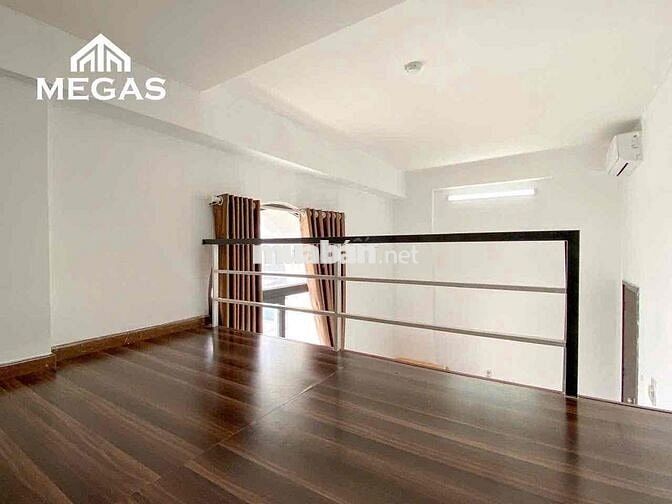 Phòng ban công giá rẻ -Cạnh KCX Tân Thuận, Gần UFM, cầu Phú Mỹ,  Q4,Q1
