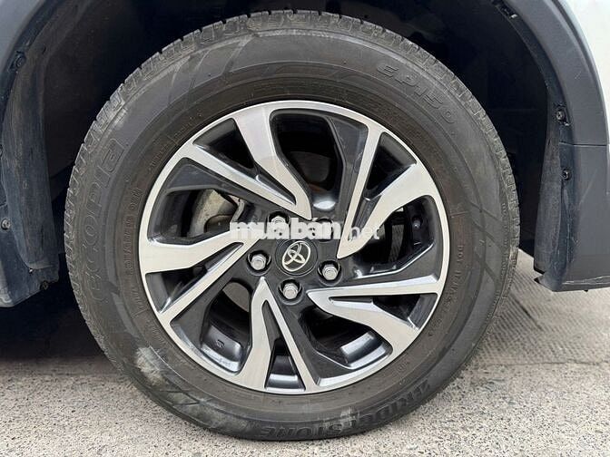 Innova Venturer 2022, đi lướt, 1 chủ từ mới
