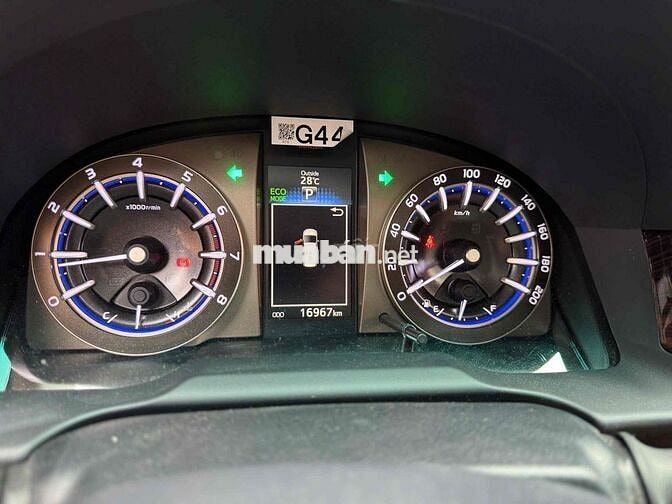 Innova Venturer 16.000Km - Nhiều phụ kiện