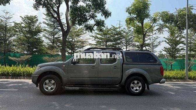 Nissan Navara 2012 AT 2 cầu