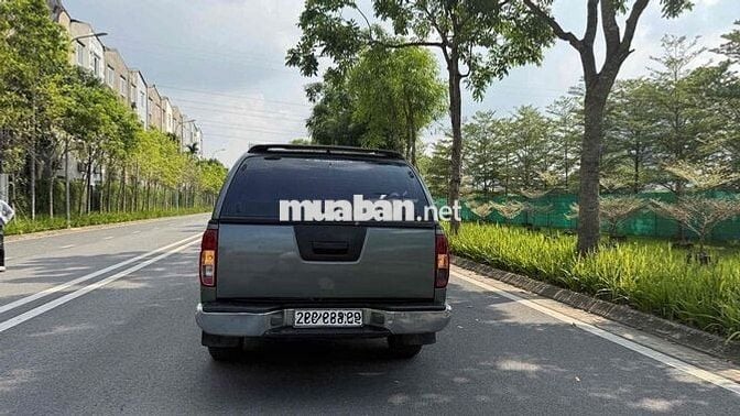 Nissan Navara 2012 AT 2 cầu