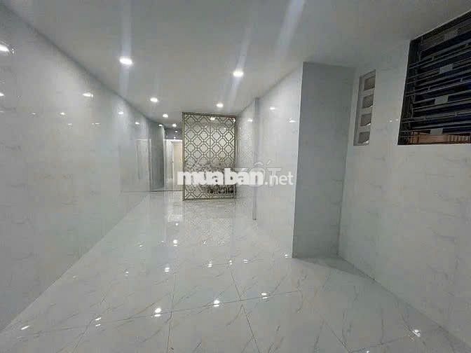 Hẻm Bà Hạt Quận 10, 4,2 x 13, 1 Trệt 1 Lầu, 4 Phòng ngủ, 2WC