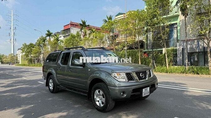 Nissan Navara 2012 AT 2 cầu
