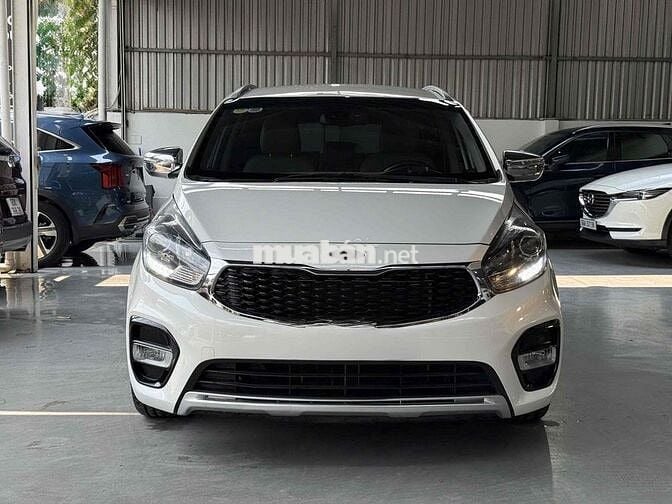 Kia Rondo 2020 2.0 GAT Deluxe Trắng 65.000 km