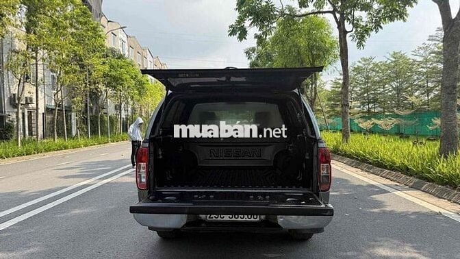 Nissan Navara 2012 AT 2 cầu