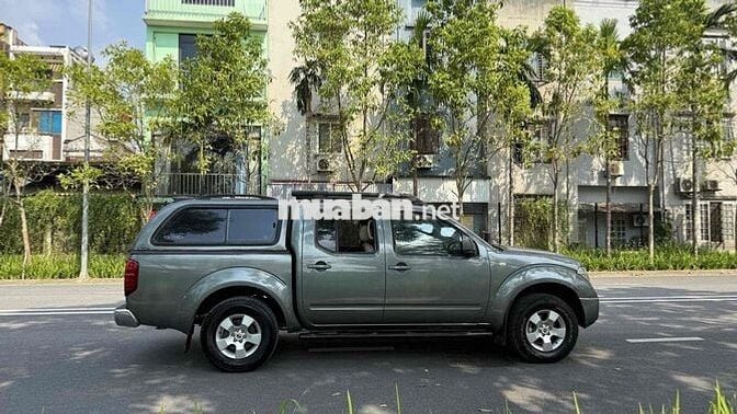 Nissan Navara 2012 AT 2 cầu