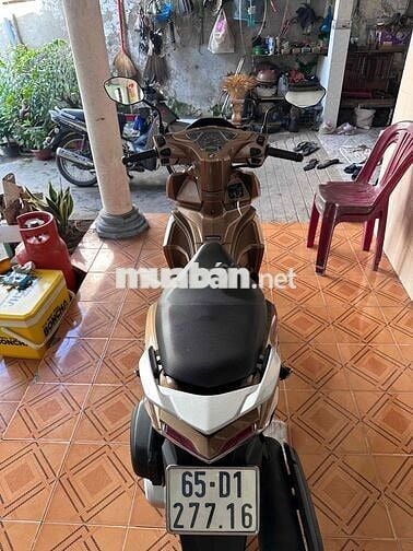 Honda Air Blade 2016 tem ẩn bs65