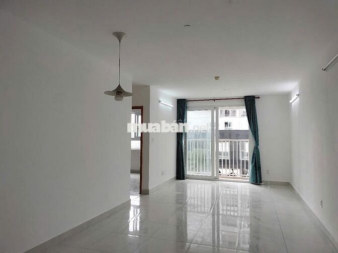 Cho thuê CH Tara Residence 2PN 2WC - Có sẵn nội thất cơ bản - Giá 10tr