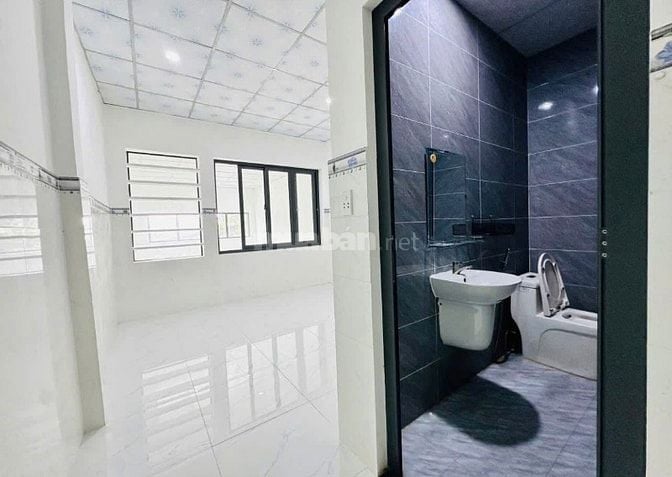 Nhà Hưng Nhơn Bình Chánh gần chợ Bờ Ngựa, dt 60m2-Giá 1tỷ050tr. 