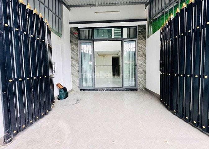 Nhà Hưng Nhơn Bình Chánh gần chợ Bờ Ngựa, dt 60m2-Giá 1tỷ050tr. 