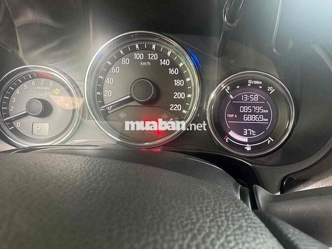 City Top 2018 Trắng 1 chủ odo 8v xịn