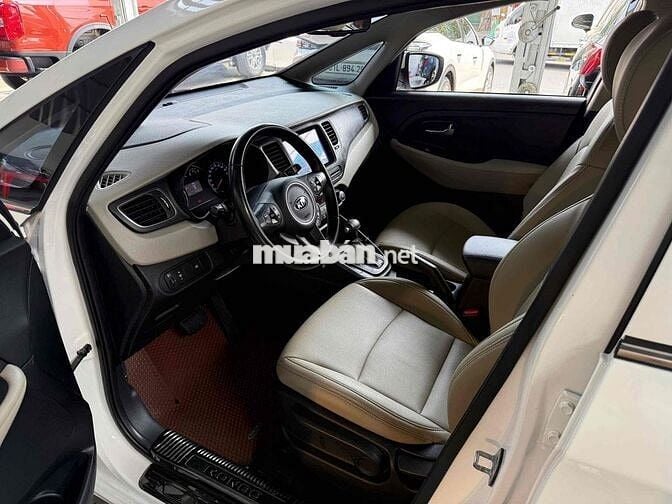 Kia Rondo 2020 2.0 GAT Deluxe Trắng 65.000 km