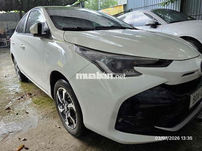 Toyota Vios E CVT Trắng Tự động 37187 km
