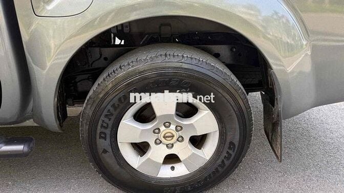Nissan Navara 2012 AT 2 cầu