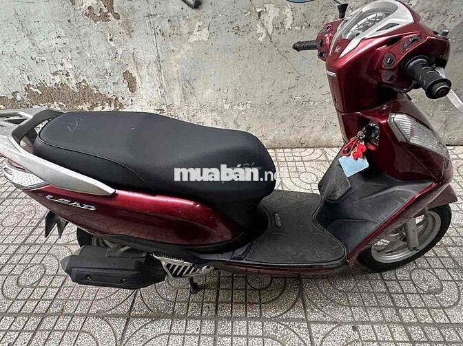 Honda Lead 2016 màu đỏ