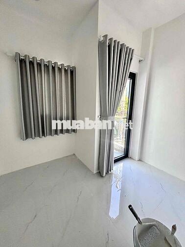 10/14 Hoàng Xuân Nhị Nhà 2 Tầng Mới - Chính chủ 3x6 2PN 2WC