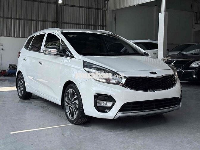 Kia Rondo 2020 2.0 GAT Deluxe Trắng 65.000 km