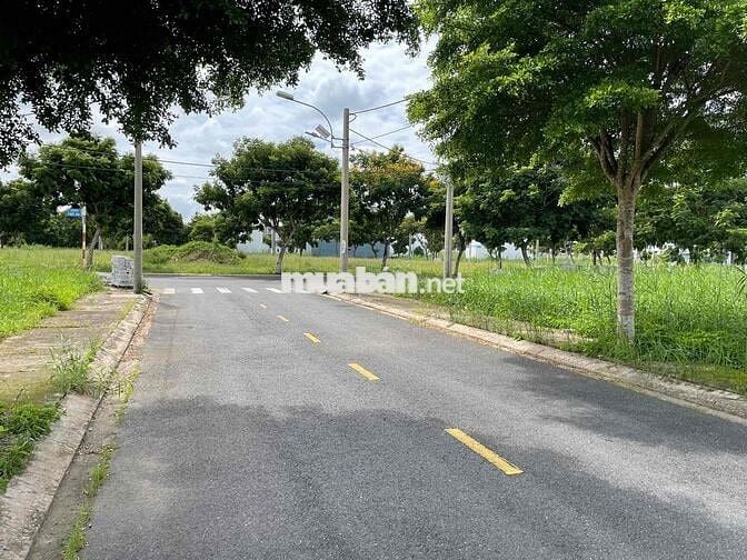 Bán nền sạch đẹp không cống, không cột điện Sai Gon Village giá ngộp
