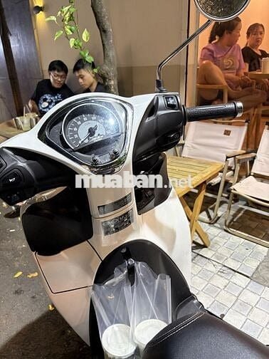 Honda SH Mode 2023 Trắng 5289 km