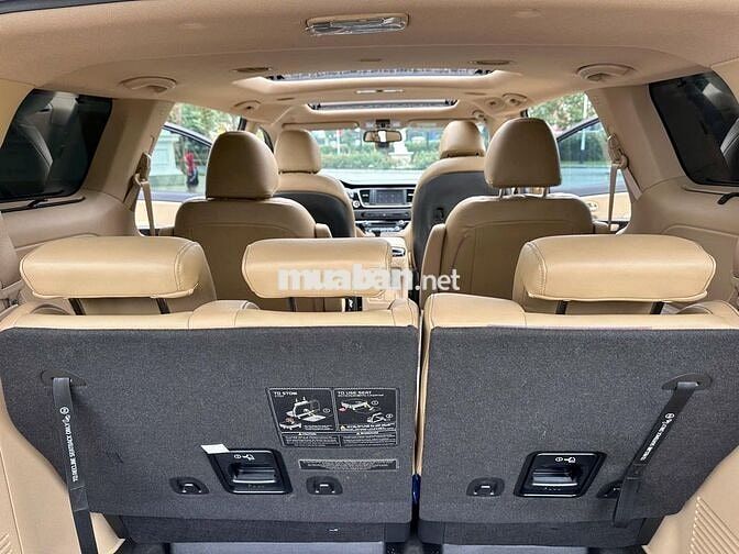 Kia Sedona Luxury model 2021 máy dầu bản full