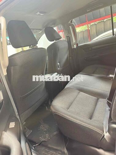 Toyota Hilux 2021 2.4L AT Số tự động Cam