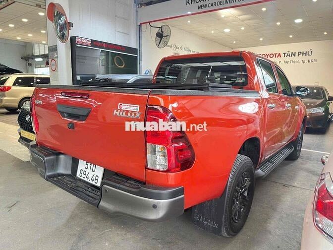 Toyota Hilux 2021 2.4L AT Số tự động Cam