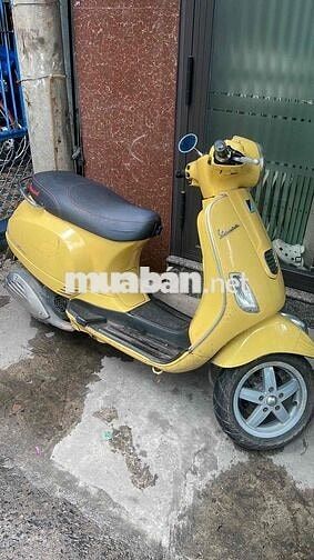Piaggio Vespa LX 125 3Vie Vàng