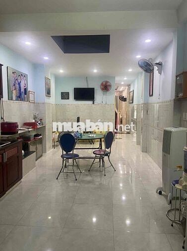 80m2 công nhận đủ, Hẻm xe hơi, Đối diện Emart Phan Văn Trị