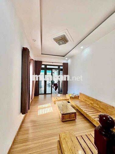 Cho Thuê Nhà Thoáng Mát DT 3,5x20 1Trệt 2Lầu 4Pn 3Wc Sân Rộng Hẻm Ôtô