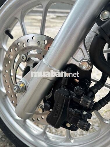 Xe siêu chất . sơn zin lốp zin cả xe . nguyên bản