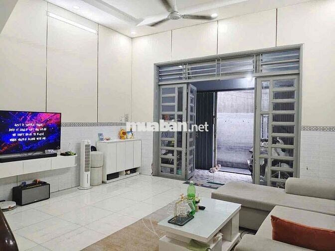 cho thuê nhà 5x12m, 1 lầu, sát KDC An Sương, Q12. 2pn, full nội thất