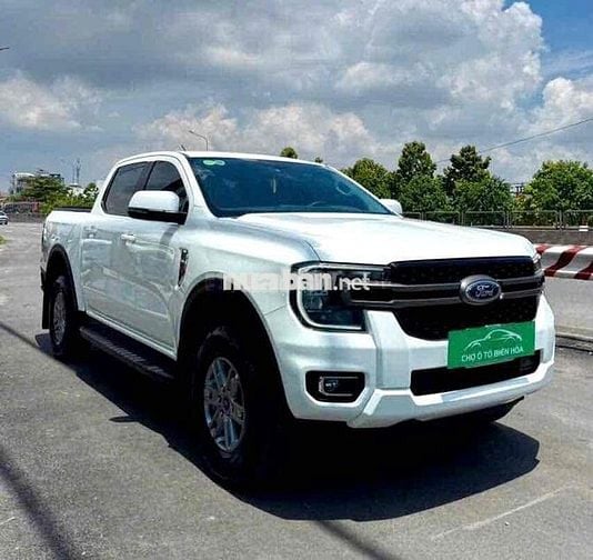 Ford Ranger XLS AT 1 cầu 2023 Trắng