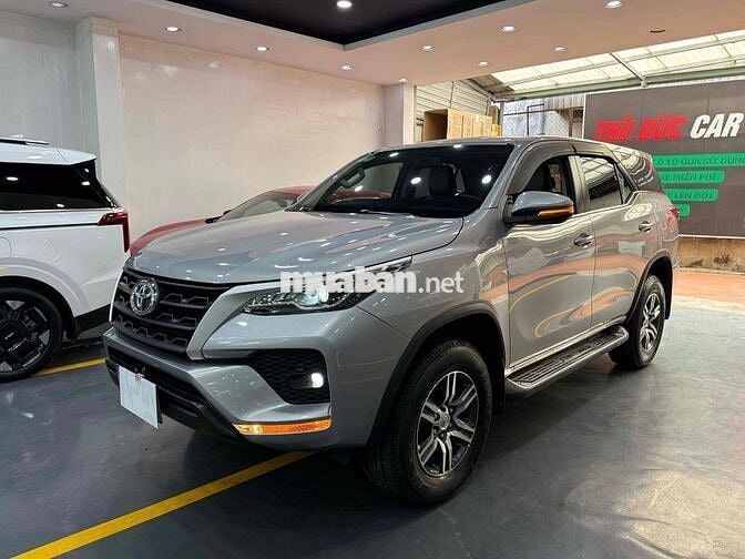Toyota Fortuner 2020 Số sàn Bạc còn thương lượng