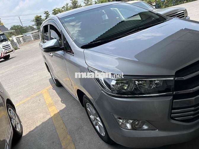 Toyota Innova 2018 Số tự động Bạc