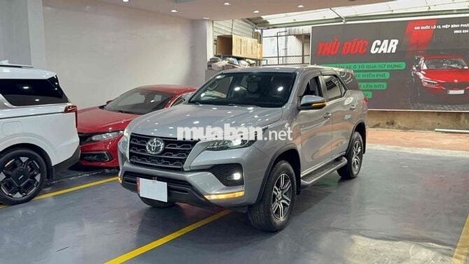 Toyota Fortuner 2020 Số sàn Bạc còn thương lượng