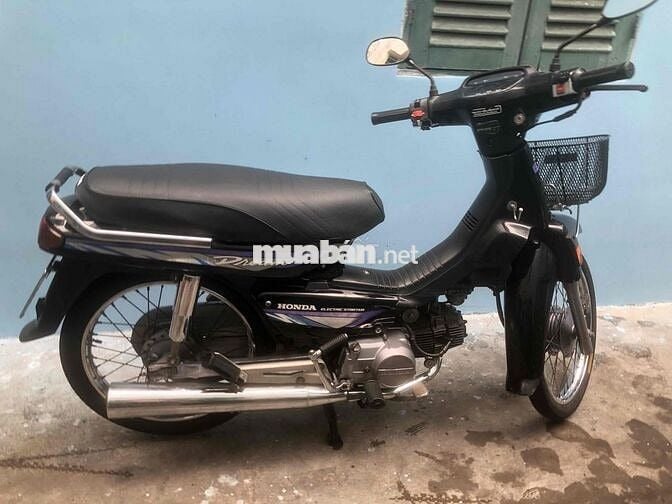 Honda Dream Đen