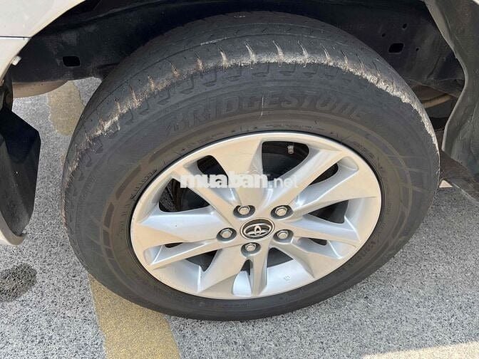Toyota Innova 2018 Số tự động Bạc