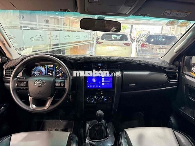 Toyota Fortuner 2020 Số sàn Bạc còn thương lượng