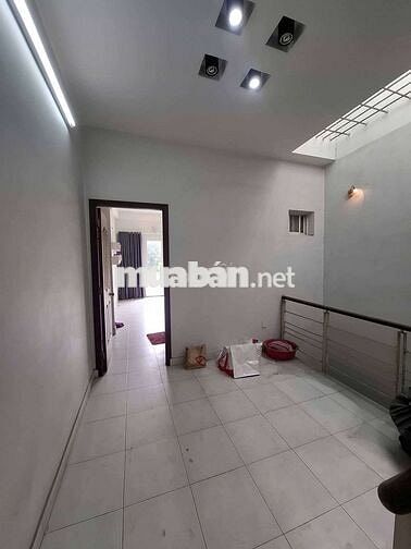 Nhà nguyên căn 4 tầng 4×25-mặt tiền vành đai trong- khu tên lửa