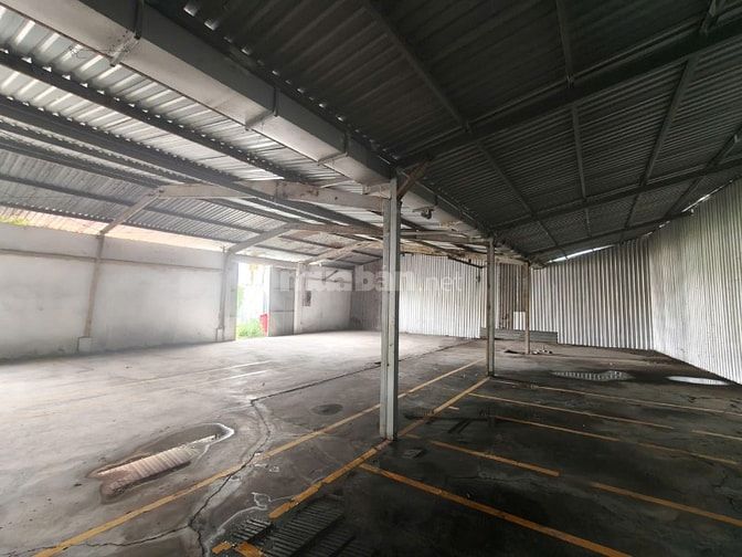 *Cho thuê kho xưởng*300m2 gần Q.L 1A, phường Linh Trung, Quận Thủ Đức